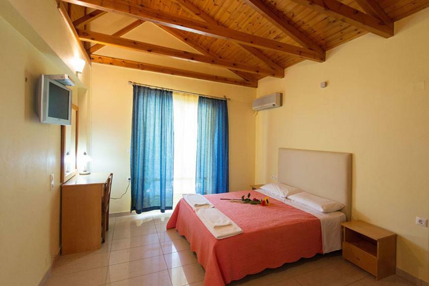 Ilios Hotel & Villas Yénion Dış mekan fotoğraf