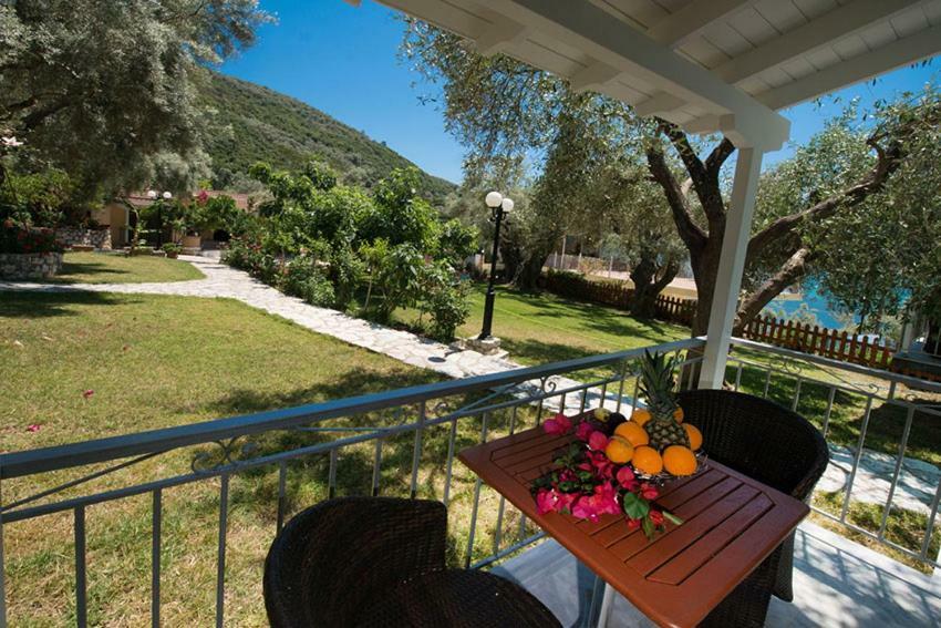 Ilios Hotel & Villas Yénion Dış mekan fotoğraf