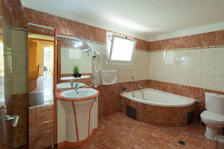 Ilios Hotel & Villas Yénion Dış mekan fotoğraf