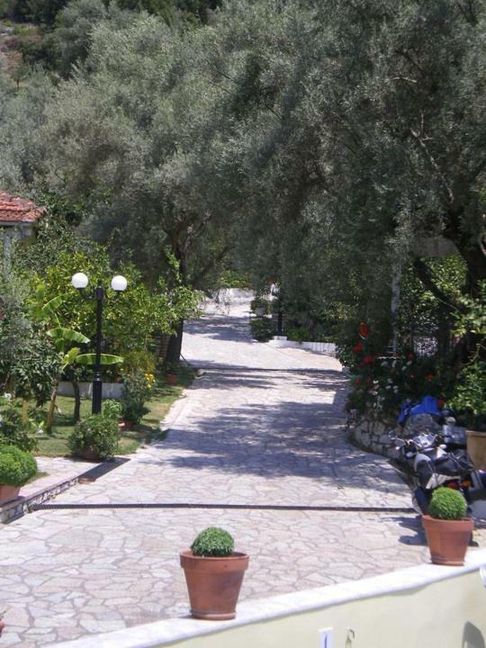 Ilios Hotel & Villas Yénion Dış mekan fotoğraf